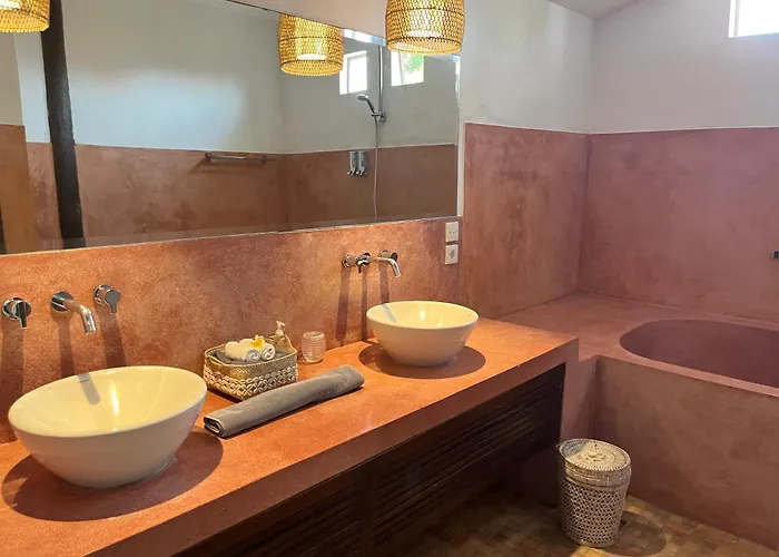 Pearl Boutique Hotel-tranquility For Adults ホテル 4*