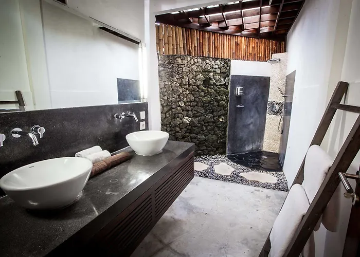 Pearl Boutique Hotel-tranquility For Adults 4* レギャン
